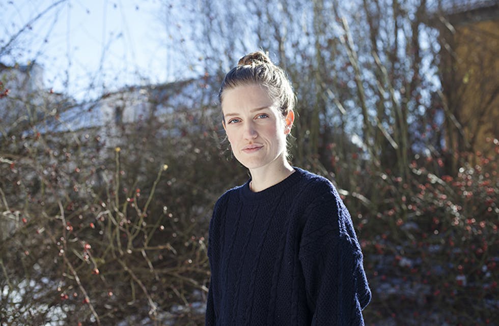 Interessant perspektiv:  Forfattar Amalie Kasin Lerstang har med seg oppvekst på Notodden med tap av arbeidsplassar, fellesskap og kor viktig det er ha noko å tru på.