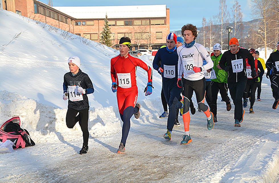 Vinterkarusell løp Lundevegen 19. januar 2019 6996 først ut er Anders espedalen (nr 114). Gunnar Amundsen nr 110