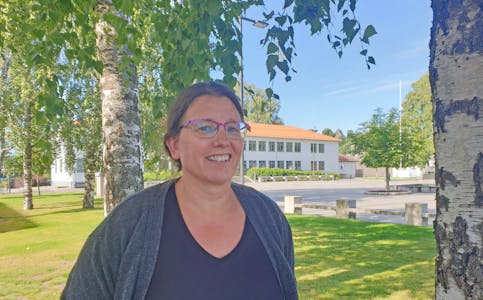FÅR HEIDER: Kommuneoverlege i Midt-Telemark og Nome, Kristin Sekse, har fått pris for arbeidet sitt under pandemien.