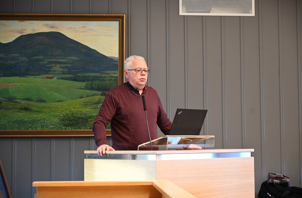 SAK I FORMANNSKAPET: Kommunalsjef Vidar Lofthus orienterte om status i saka om bustadfeltet Svevalia nord på Nordagutu. 