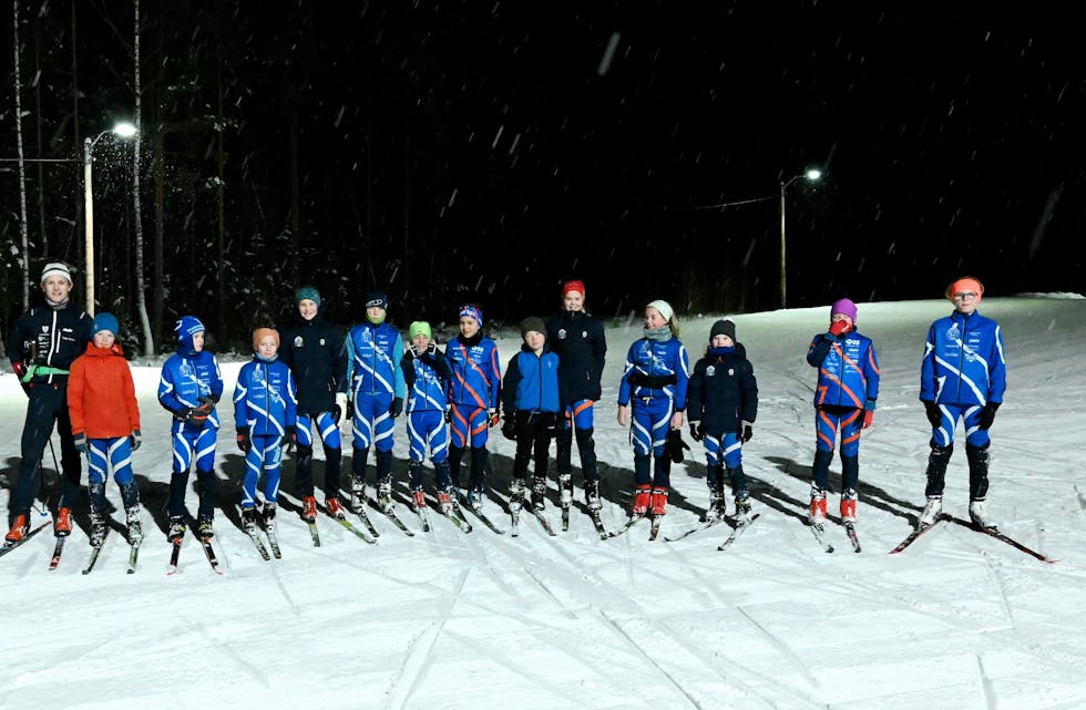 SKARPHEDIN LANGRENN: Ein god gjeng deltok på siste torsdagstrening på Nordbø skianlegg, trass i mykje fråvær på grunn av sjukdom. Torsdagar er det løparar frå ni år og eldre som trener.