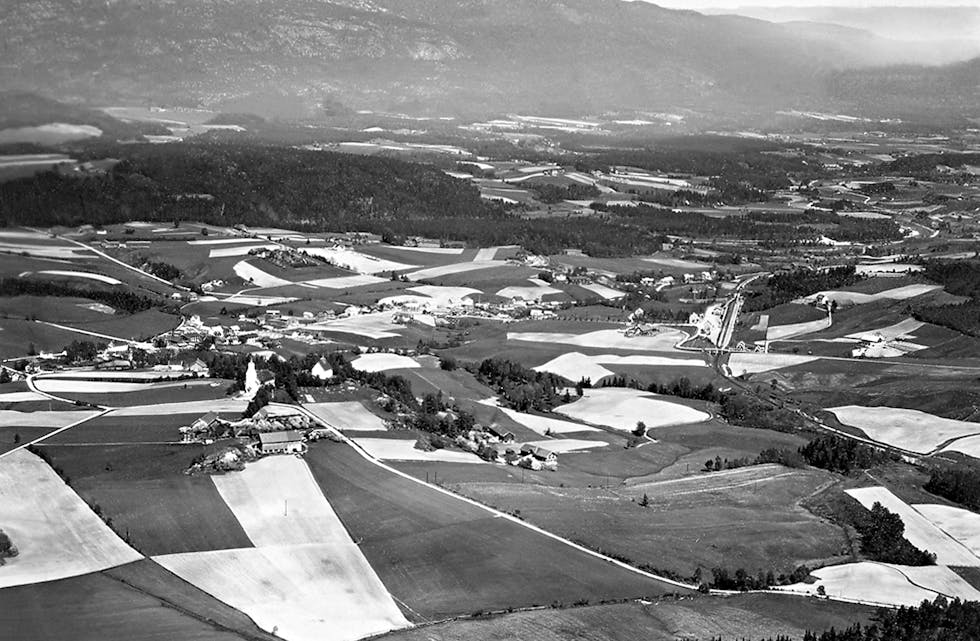 Luftfoto frå 1930-åra