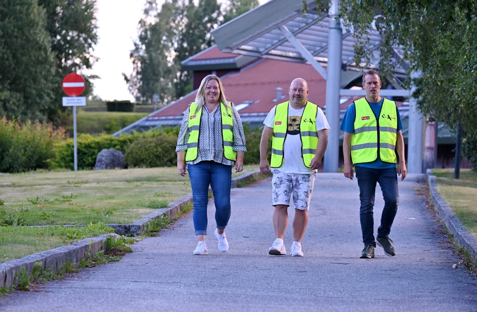 TRE NATTERAVNAR: Hanne Frantzen, Anund Raukleiv og Torbjørn Blichfeldt Dyrland engasjerer seg for å få i gang Natteravn-ordninga denne hausten.