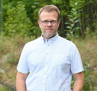 Bjørnar Nesje er leiar i Utdanningsforbundet Midt-Telemark. Foreløpig er ingen lærarar tatt ut i streik her i kommunen. 