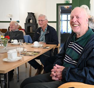 STAMGJEST: Hans Arne Tveiten er ein av mange stamgjester når bygdelaget inviterer.