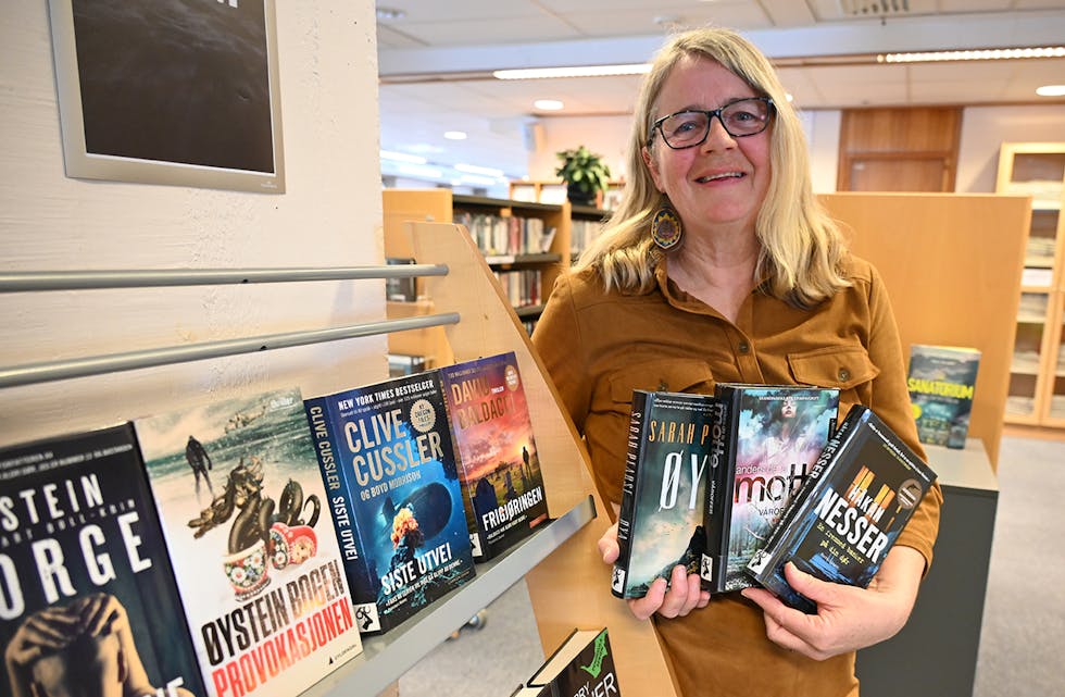 KONSULENTEN: Konsulent Sigrid Bjerke på Midt-Telemark bibliotek har god oversikt over krimsjangeren. Ho har også mange gode tips.