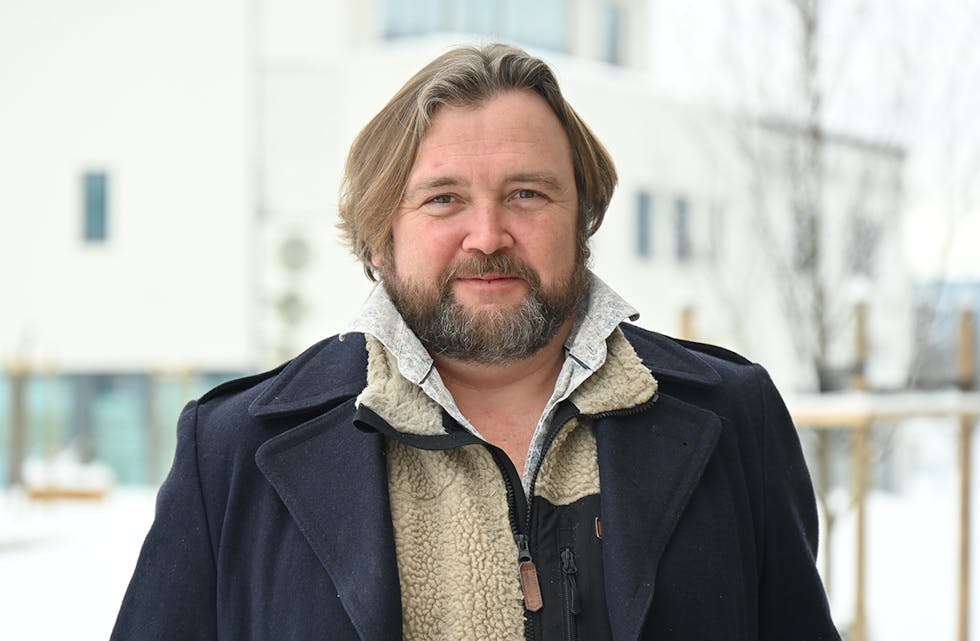 FAST SPALTIST I BØ BLAD: Bjørn Arve Skjeslien frå Akkerhaugen.