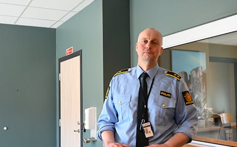 FØREBUDD: Seksjonsleiar for politiet i Midt-Telemark, Rollef Bergan, er godt kjend med helgas planlagte biltreff.