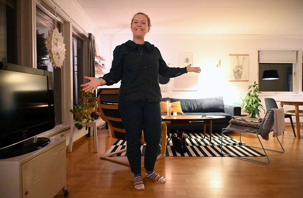 FYLLE STOVA: Janne Margrethe Severinsen håper å fylle stova med folk ein kveld før jul. 