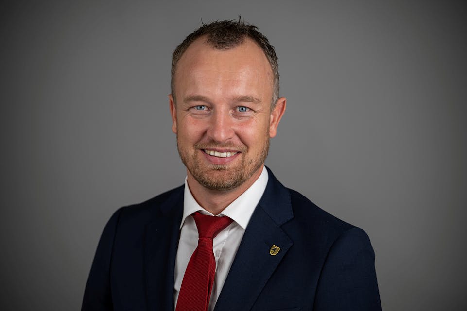 FYLKESORDFØRAR: Sven Tore Løkslid frå Arbeiderpartiet. 