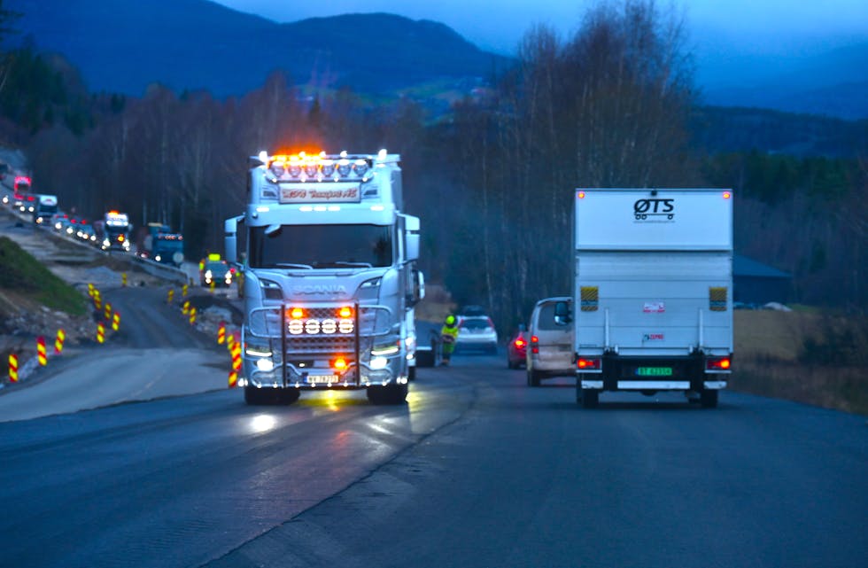 TRAFIKKSIKRING: Ny gang- og sykkelveg frå Mannebru til Gvarv har gjort Midt-Telemark tryggare for mjuke trafikantar.