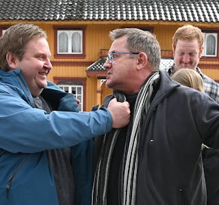 KRANGEL: Per Anders Buen Garnås og Ole Arnfinn Hagen brakar saman på tunet. 