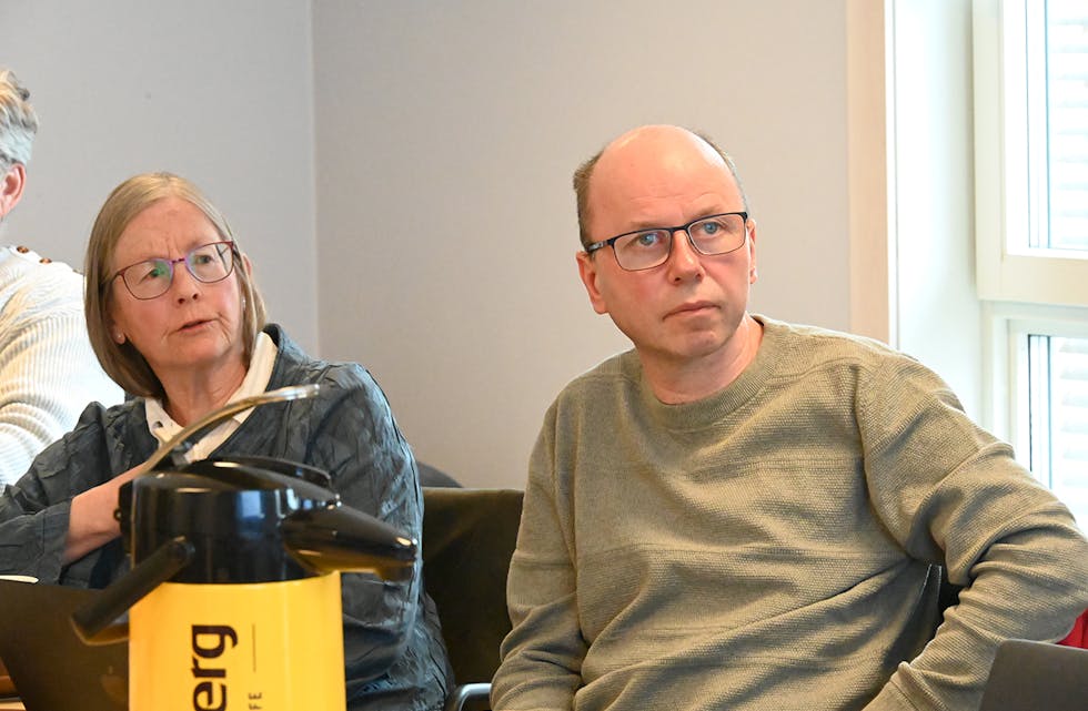UROLEGE: Ragnhild Aarrestad, Sosialistisk Venstreparti, og Tormod Helås, Kristeleg folkeparti, leiar i utval for helse og velferd. 
